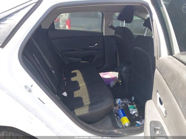 2022 HYUNDAI ELANTRA SEL 8