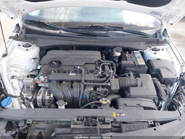 2022 HYUNDAI ELANTRA SEL 10