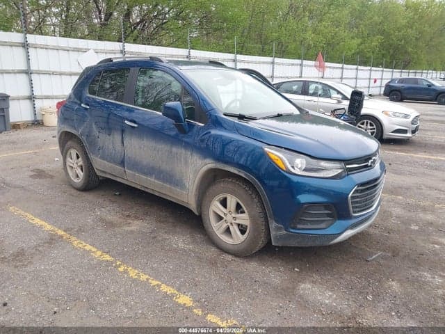 2020 CHEVROLET TRAX AWD LT - 1