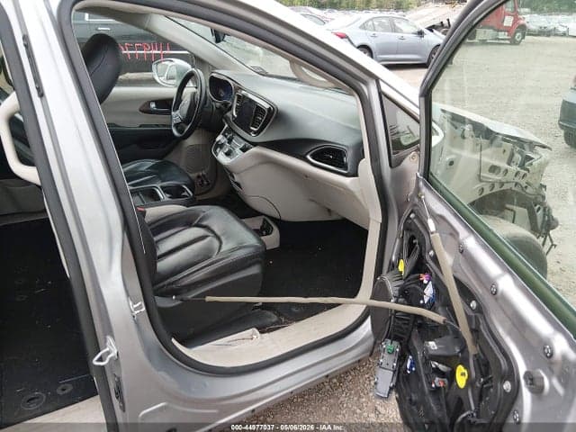 2017 CHRYSLER PACIFICA TOURING-L 5