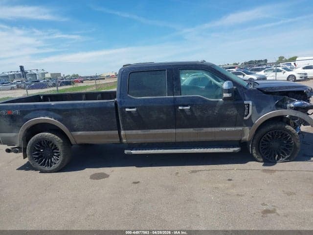 2022 FORD F-350 KING RANCH 13