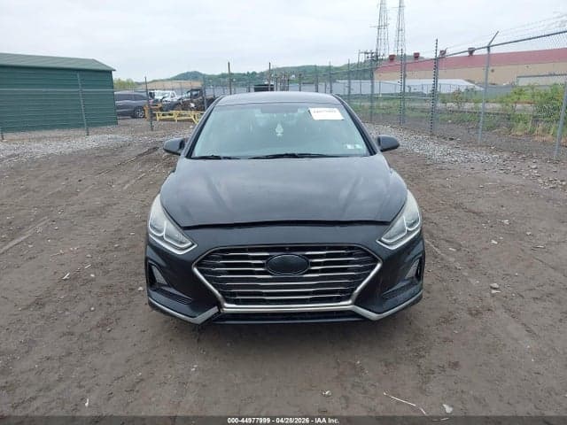 2018 HYUNDAI SONATA SE 11
