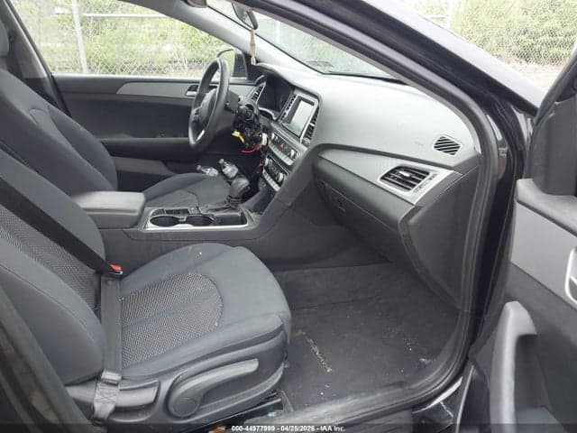 2018 HYUNDAI SONATA SE 5