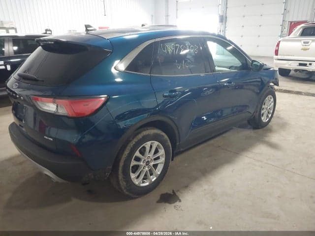 2020 FORD ESCAPE SE 4