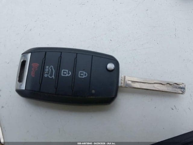 2017 KIA SOUL 11