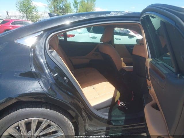 2025 LEXUS ES 300H ULTRA LUXURY 9