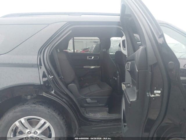 2022 FORD EXPLORER XLT 8