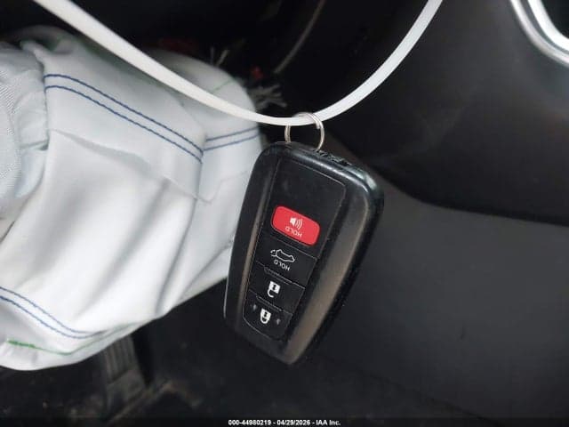 2019 TOYOTA RAV4 LIMITED 11