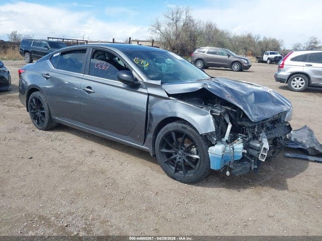 2019 NISSAN ALTIMA 2.5 SR
