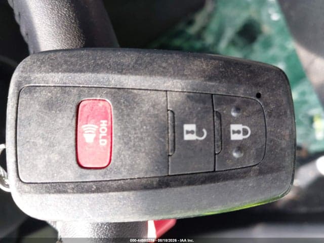 2025 TOYOTA RAV4 LIMITED 11