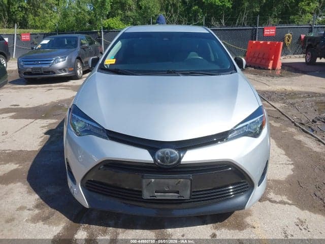 2018 TOYOTA COROLLA LE 12