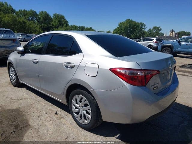 2018 TOYOTA COROLLA LE 3