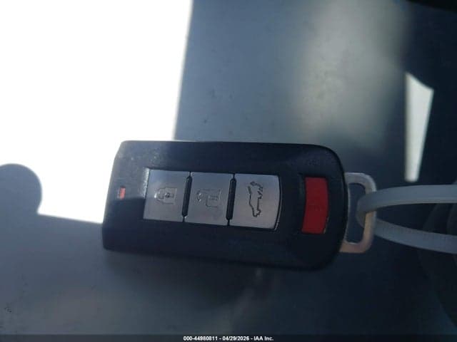 2019 MITSUBISHI OUTLANDER SEL 11