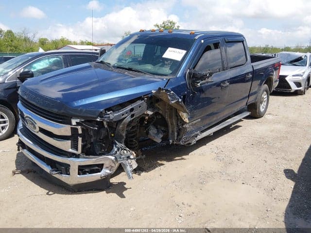 2017 FORD F-250 XLT 2