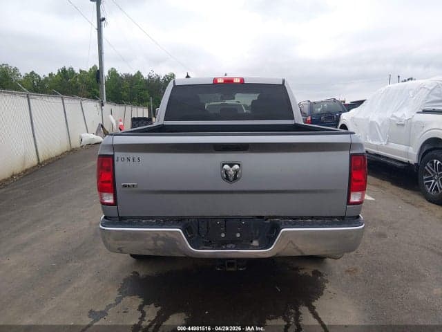 2022 RAM 1500 CLASSIC SLT 4X2 5'7 BOX 17