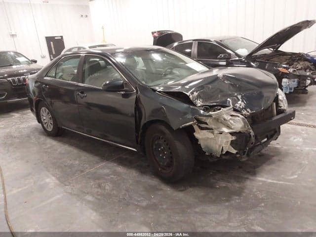2012 TOYOTA CAMRY LE