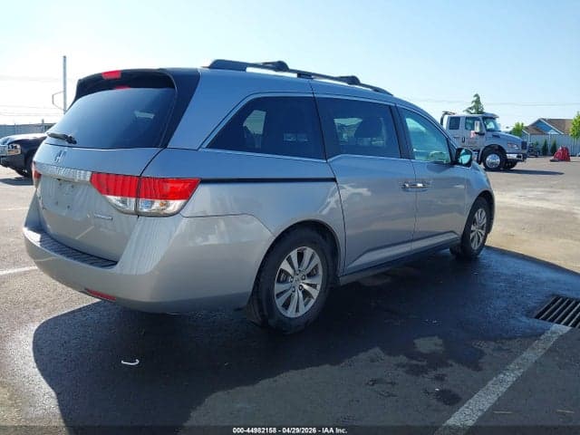 2017 HONDA ODYSSEY SE 4