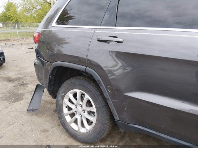 2021 JEEP GRAND CHEROKEE LAREDO E 4X4 6