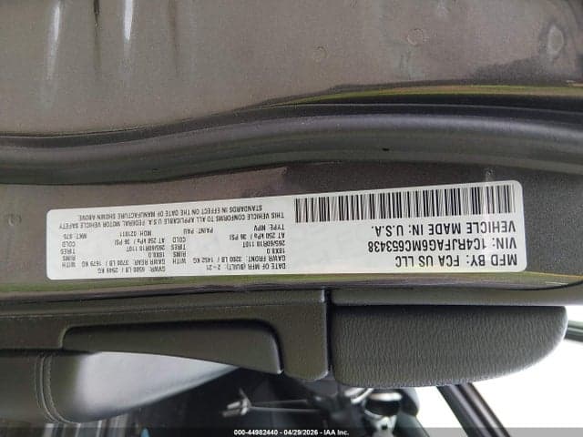 2021 JEEP GRAND CHEROKEE LAREDO E 4X4 9