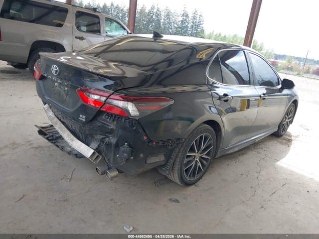2022 TOYOTA CAMRY SE AWD 4