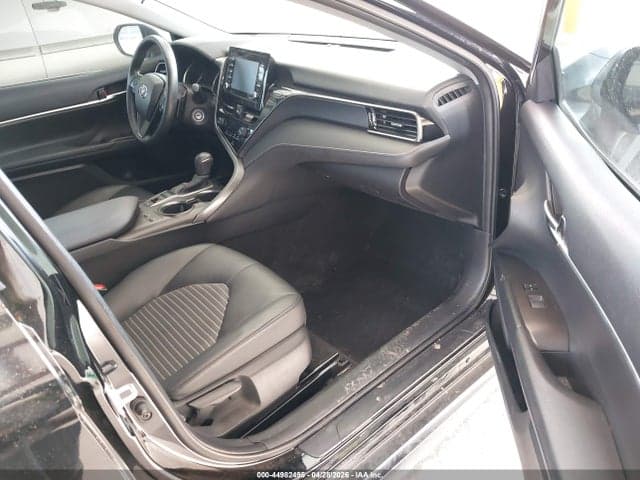 2022 TOYOTA CAMRY SE AWD 5