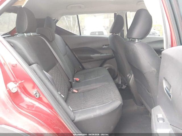 2021 NISSAN KICKS SV XTRONIC CVT 8
