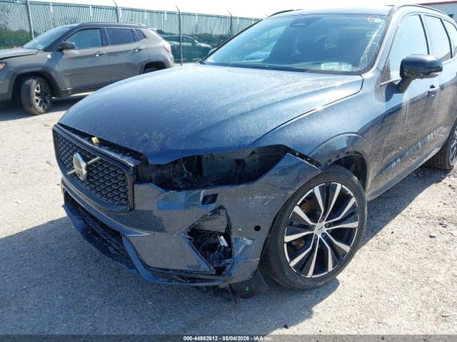 2025 VOLVO XC60 B5 PLUS 6
