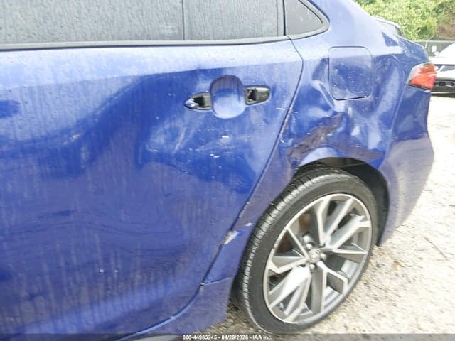 2021 TOYOTA COROLLA SE 18