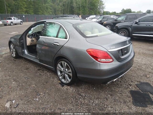 2017 MERCEDES-BENZ C 300 3