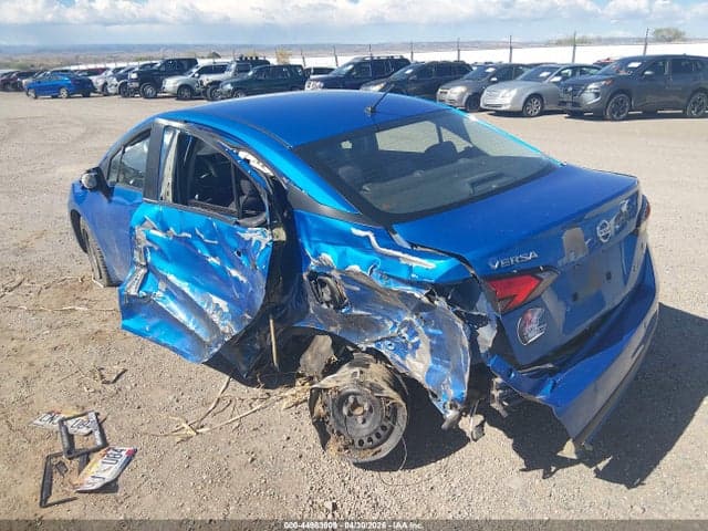 2021 NISSAN VERSA S XTRONIC CVT 3