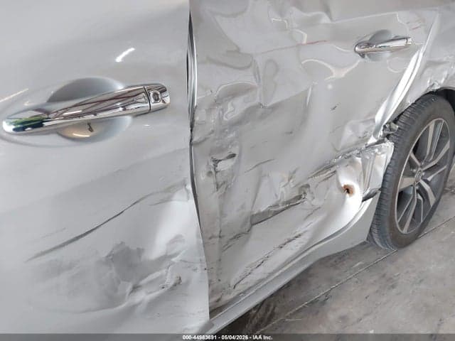 2019 NISSAN MAXIMA 3.5 SV 17