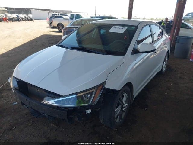 2020 HYUNDAI ELANTRA SEL 3