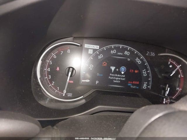 2024 TOYOTA RAV4 XLE 7