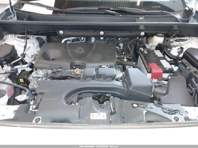 2024 TOYOTA RAV4 XLE 10