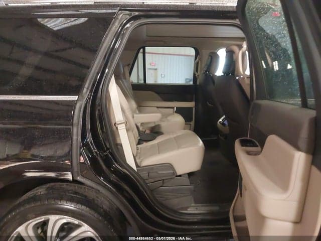 2023 LINCOLN NAVIGATOR STANDARD 8