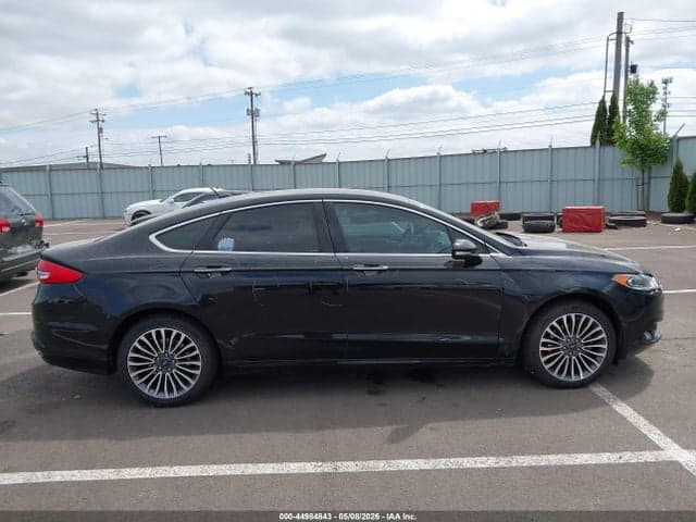 2017 FORD FUSION SE 13