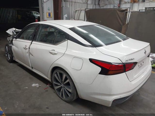 2021 NISSAN ALTIMA SR FWD 3