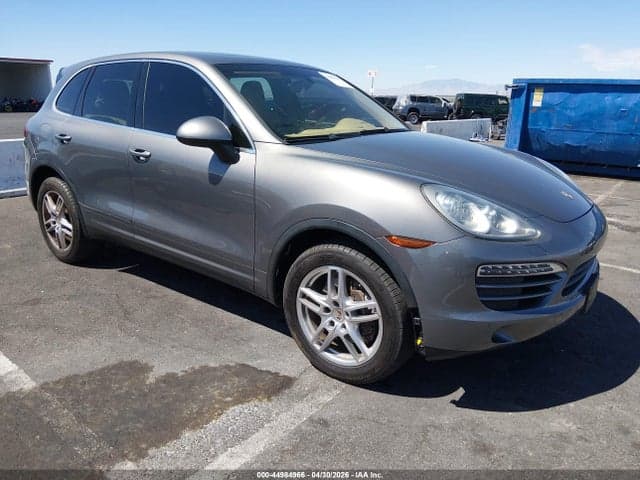 2012 PORSCHE CAYENNE 1