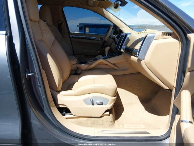 2012 PORSCHE CAYENNE 5