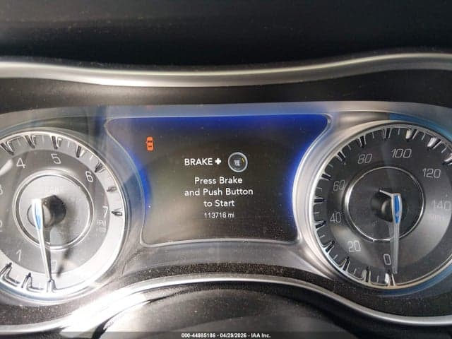 2018 CHRYSLER 300 LIMITED 7