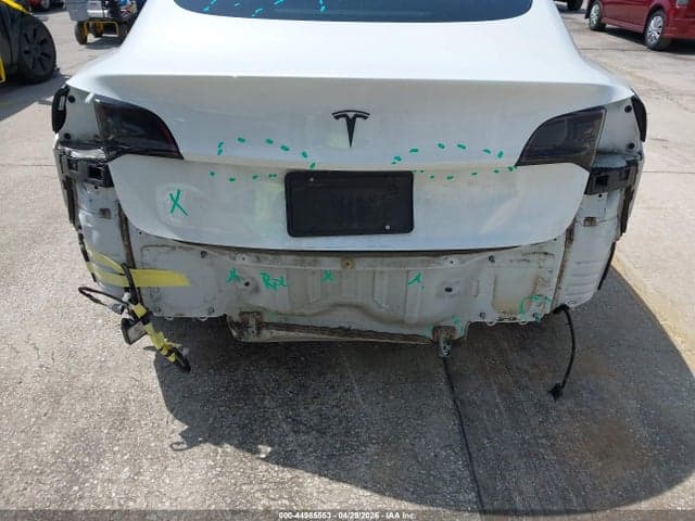 2021 TESLA MODEL 3 STANDARD RANGE PLUS REAR-WHEEL DRIVE 6