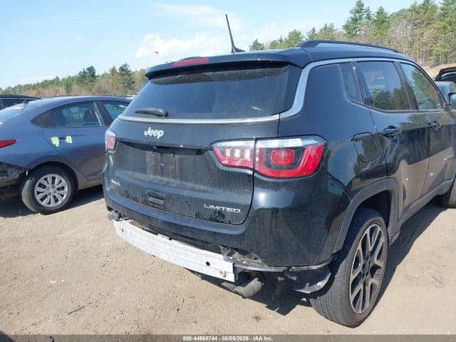 2018 JEEP COMPASS LIMITED 4X4 17