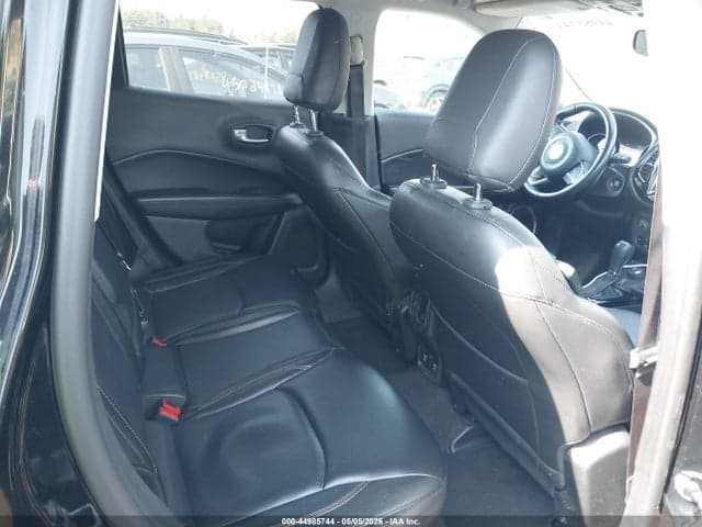 2018 JEEP COMPASS LIMITED 4X4 8