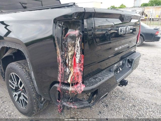 2022 GMC SIERRA 1500 LIMITED 4WD SHORT BOX AT4 6