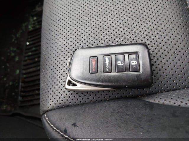 2017 LEXUS IS 300 11