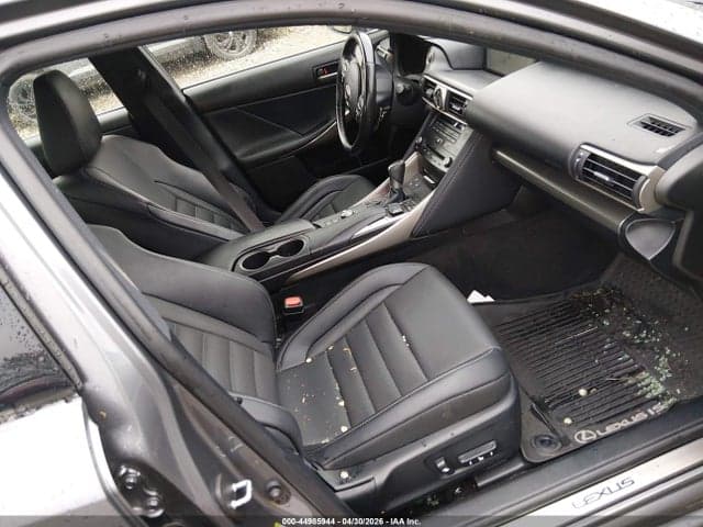 2017 LEXUS IS 300 5