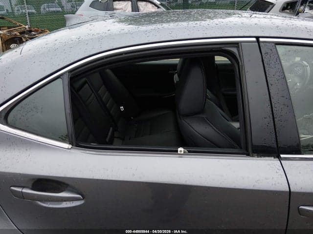 2017 LEXUS IS 300 6