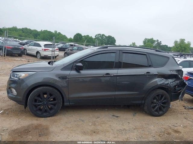 2018 FORD ESCAPE SE 14