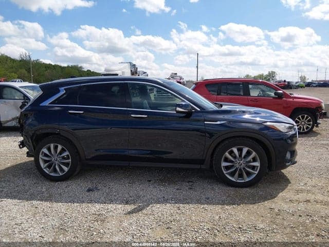 2019 INFINITI QX50 LUXE 13