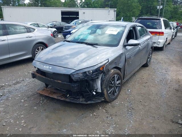 2024 KIA FORTE LXS 2